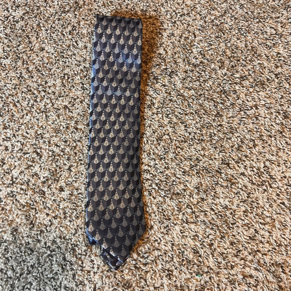 William & Lauren Necktie‎ Geometric Church Tower Patterned Blue Gray